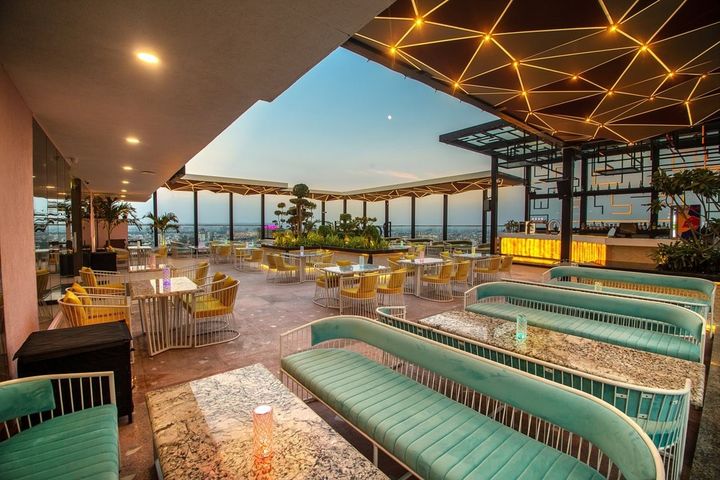 Best Rooftop Cafe in Jaipur