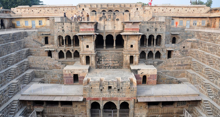 abhaneri step well